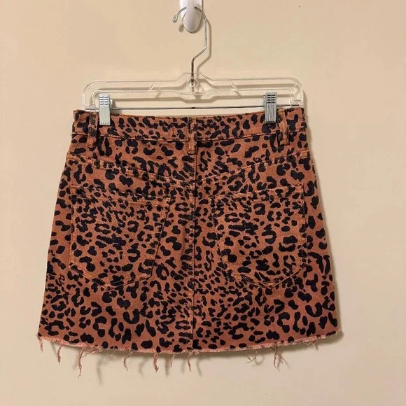 NWOT Free People zip it up printed mini skirt - Cheetah - Size 27 - Picture 5 of 7